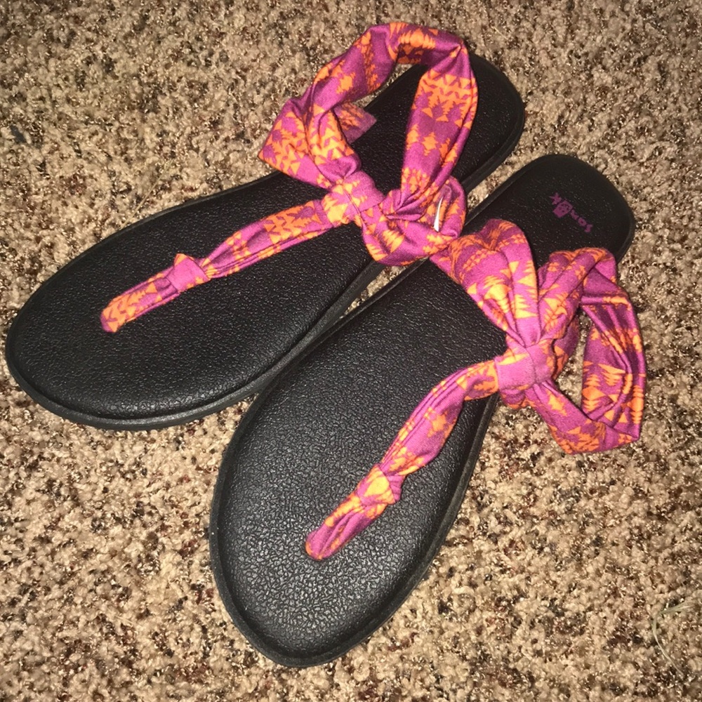 Sanuk Sandals